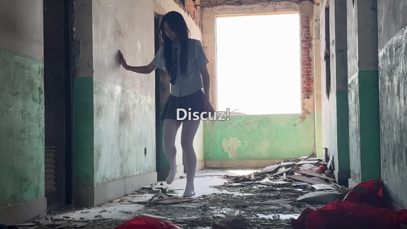 比尔原创 废墟潜入 金宝原创 霄霄入室劫[00_01_17][20251113-230858].png